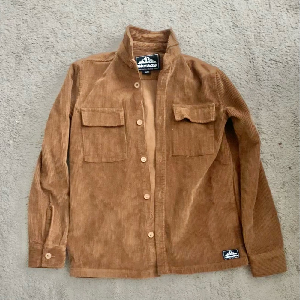 Tags say Youth but would fit a Small/Medium adult women